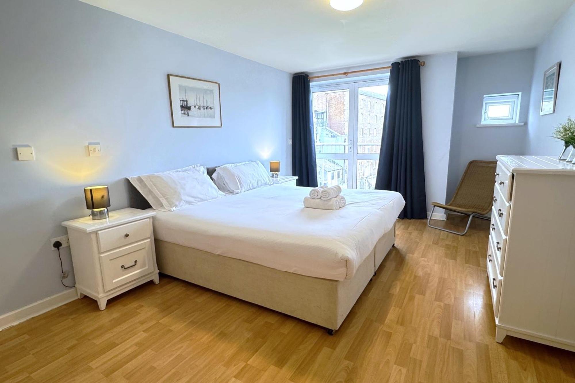 The Greenwich - Two Bedroom Apartment With Parking, Close To Ferry Terminals سوثامبتون المظهر الخارجي الصورة